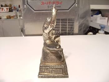 長崎平和記念像　昭和レトロ　金属製置物飾り 金属製 平和祈念像 置物 8.5cm - 「宝の森」昭和レトロ雑貨